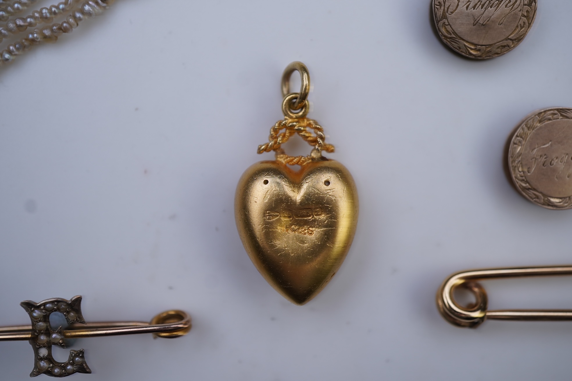 A collection of jewels, late 19th/early 20th century